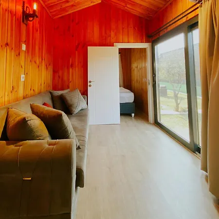 Miya Garden Tiny House Διαμέρισμα