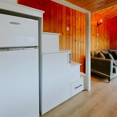 Διαμέρισμα Miya Garden Tiny House *
